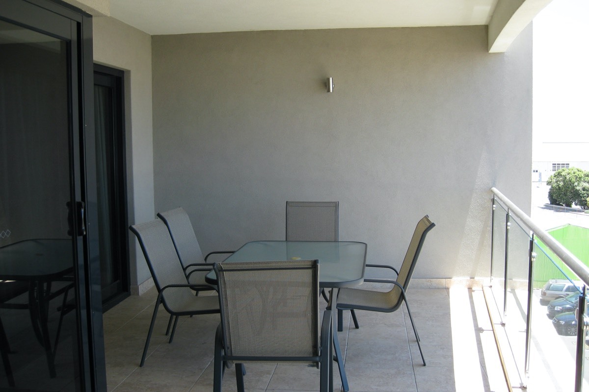 balcony